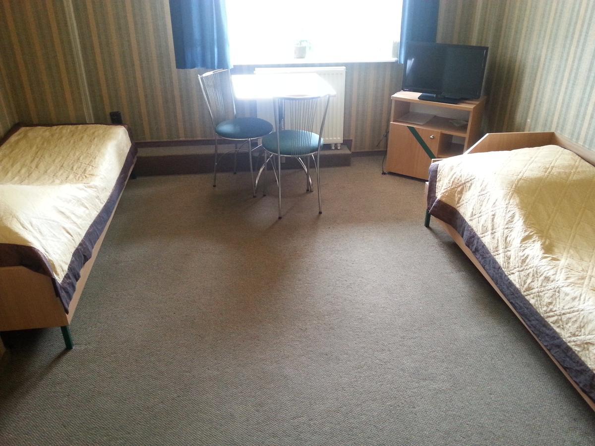Max Na Terenie Stacji Mol Hotel Radzymin Bagian luar foto